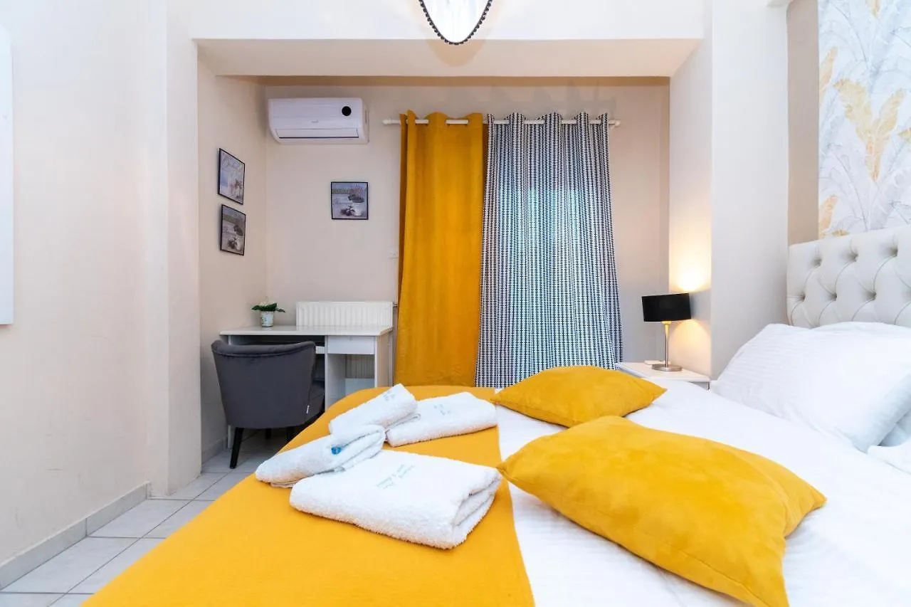 Family Inn Apartments&Suites Neos Marmaras
